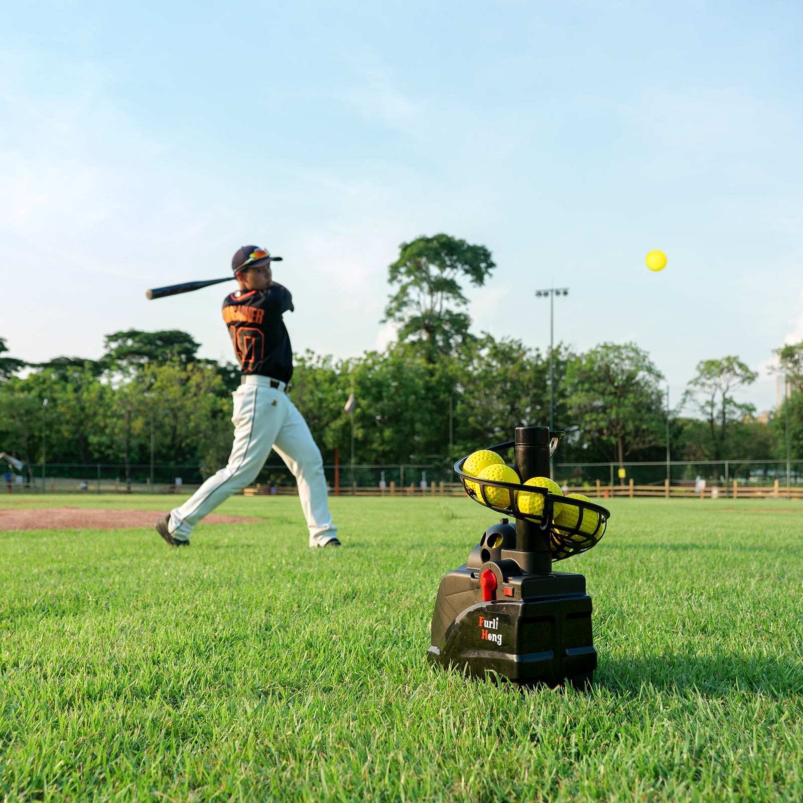 Playing 6801BH Baseball Toss Machine